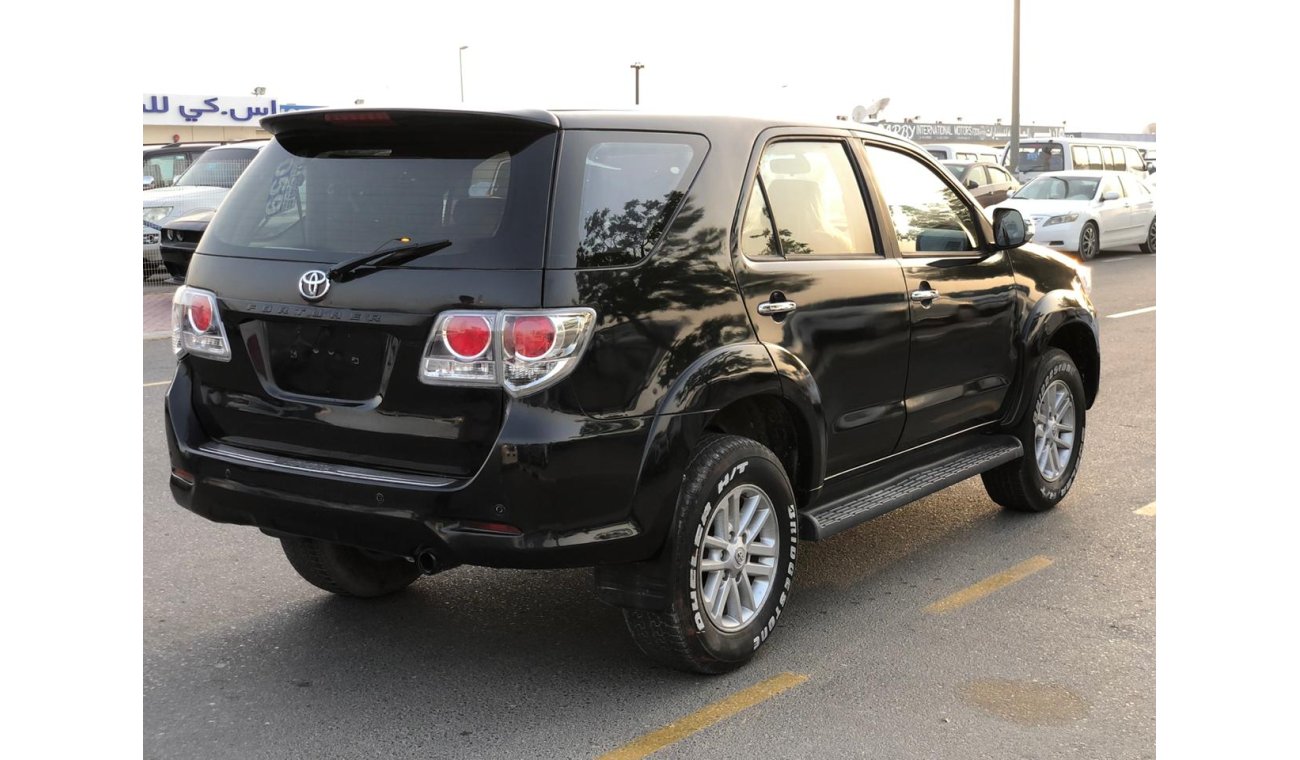 Toyota Fortuner MINT CONDITION-ALLOY RIMS-CLEAN INTERIOR AND EXTERIOR, LOT-650