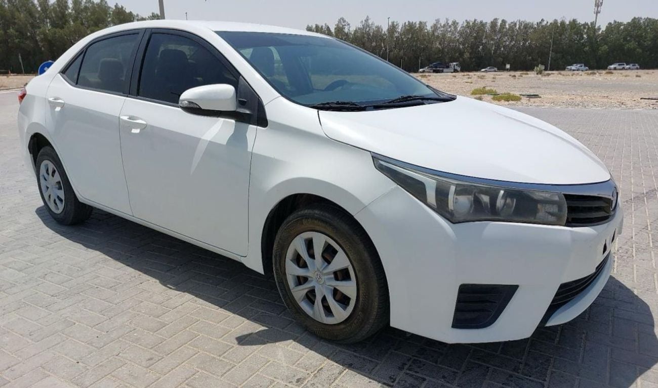 تويوتا كورولا SE 1.6L EXCELLENT CONDITION READY TO DRIVE