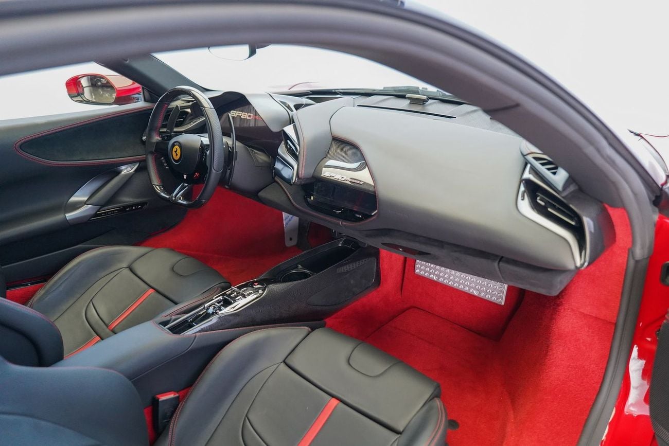 Ferrari SF90 Stradale STRADALE