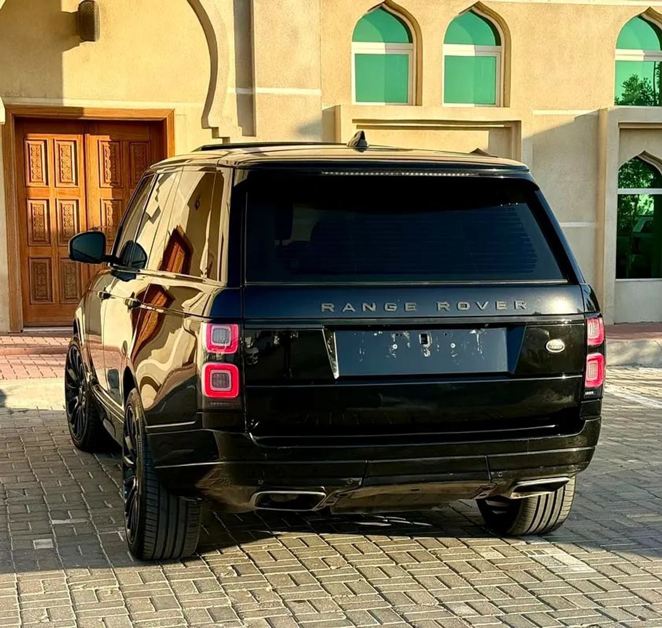لاند روفر رينج روفر VOGUE SE GCC Specs