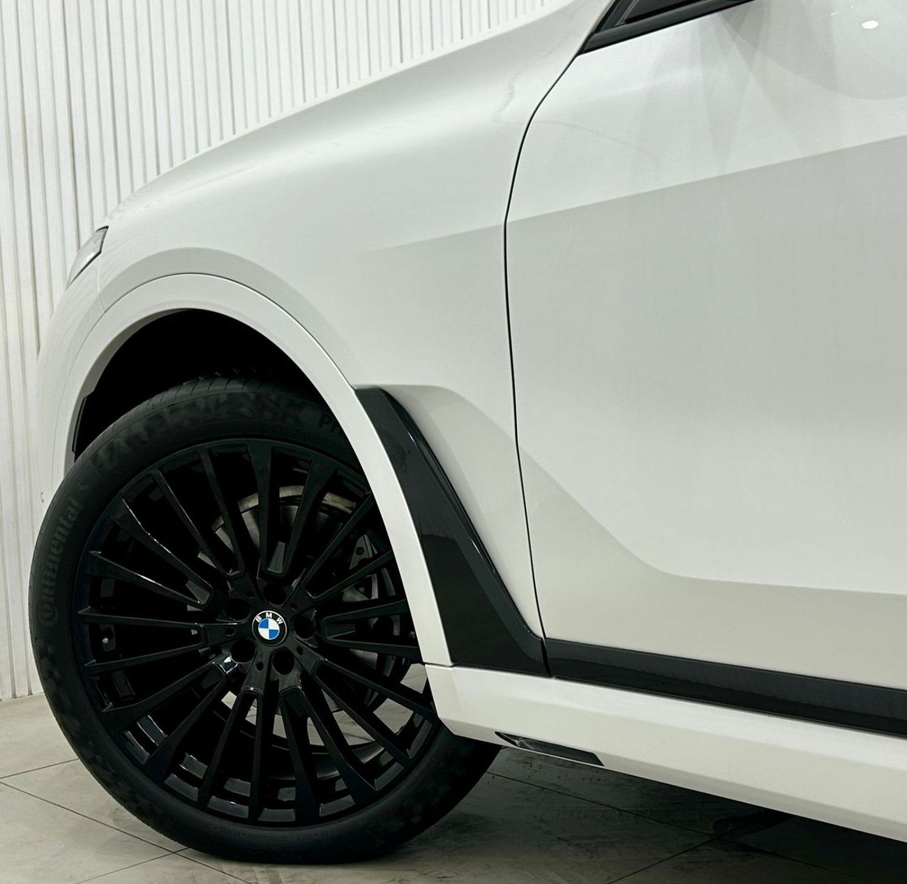 BMW X7 2022 BMW X7 xDrive40i Individual, Dec 2026 BMW Warranty + Service Pack, Low Kms, GCC