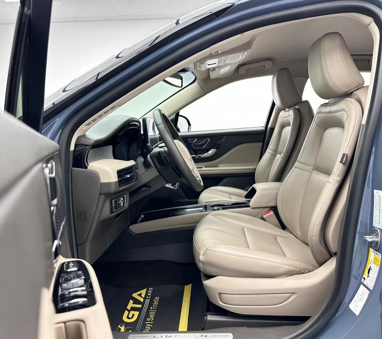 Lincoln Corsair 2023 Lincoln Corsair Base, Aug/2028 Lincoln Warranty + Service Contract, Lincoln Full Service Histor