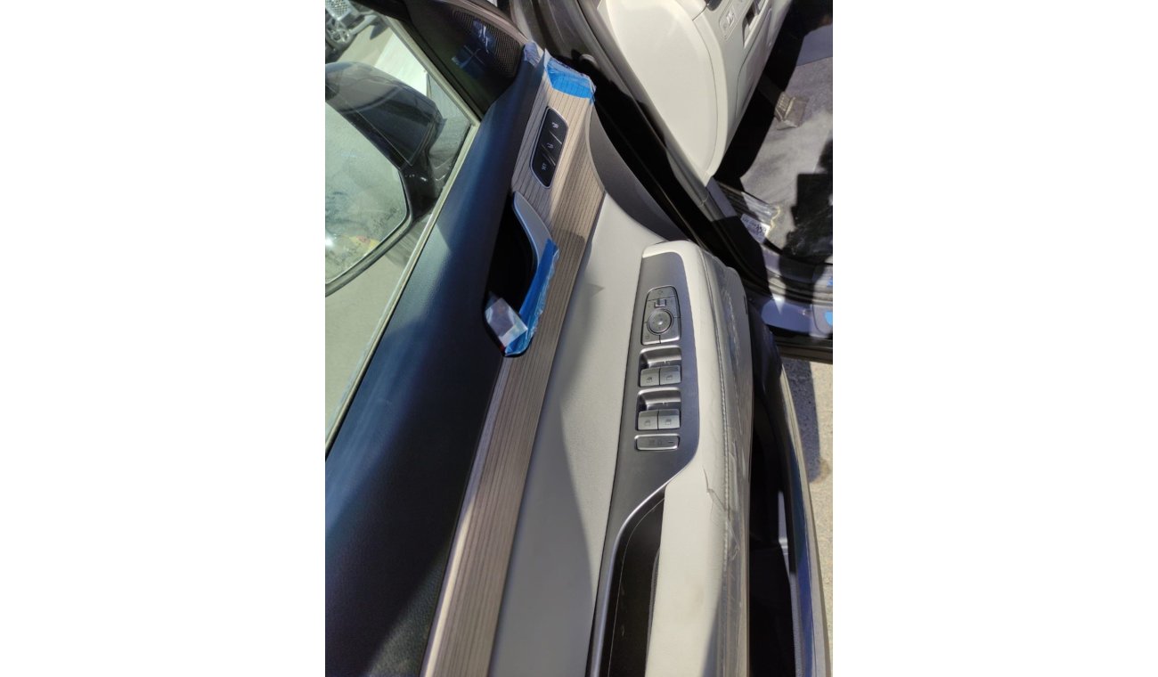 هيونداي باليساد 3.8 L  AWD Leather seats Head up display  Line departure radar  Blind spot radar  Big screen  Electr