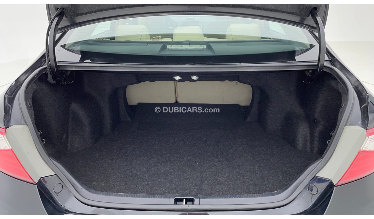 تويوتا كامري PLATINUM 2.5 | بدون دفعة مقدمة | اختبار قيادة مجاني للمنزل