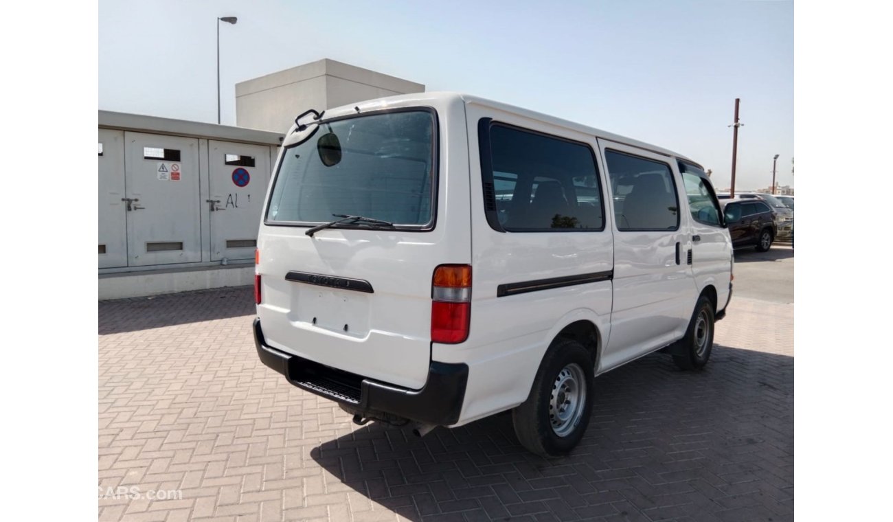 تويوتا هاياس TOYOTA HIACE VAN RIGHT HAND DRIVE (PM1368)