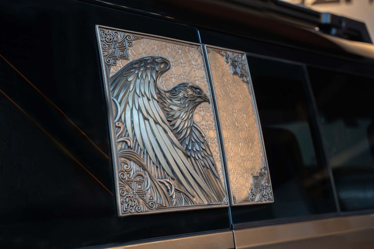 Land Rover Defender P400 110 HSE 3.0L (5 Seater) Limgene Defender |  A-pex Series – Falcon Edition | 1 of 28