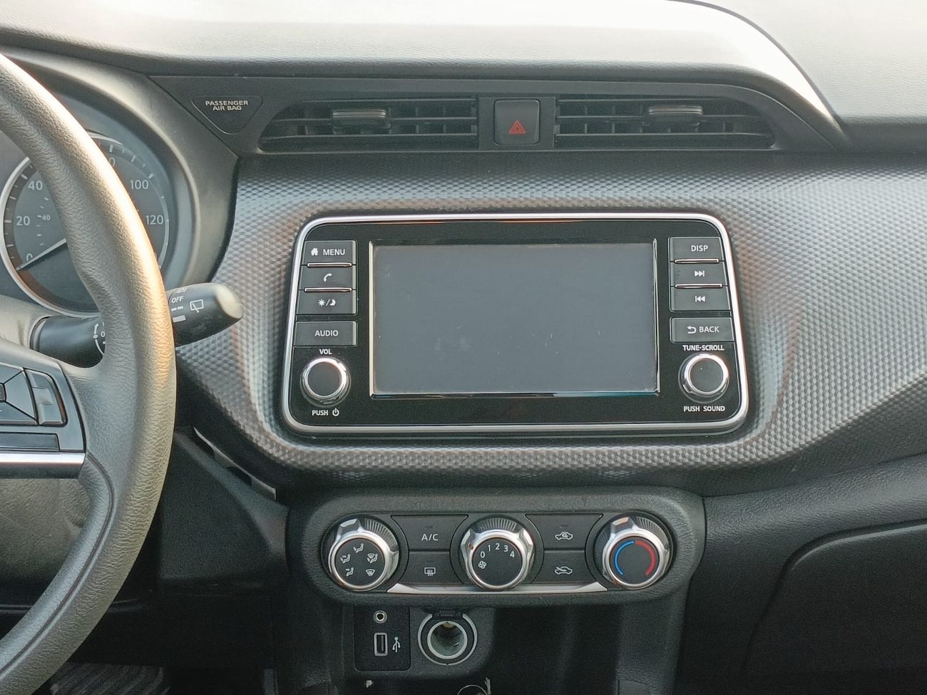 نيسان كيكس 1.6L /  LOW MILEAGE / 1 YEAR WARANTY / INSURANCE / REGISTERATION FREE (LOT #532267)