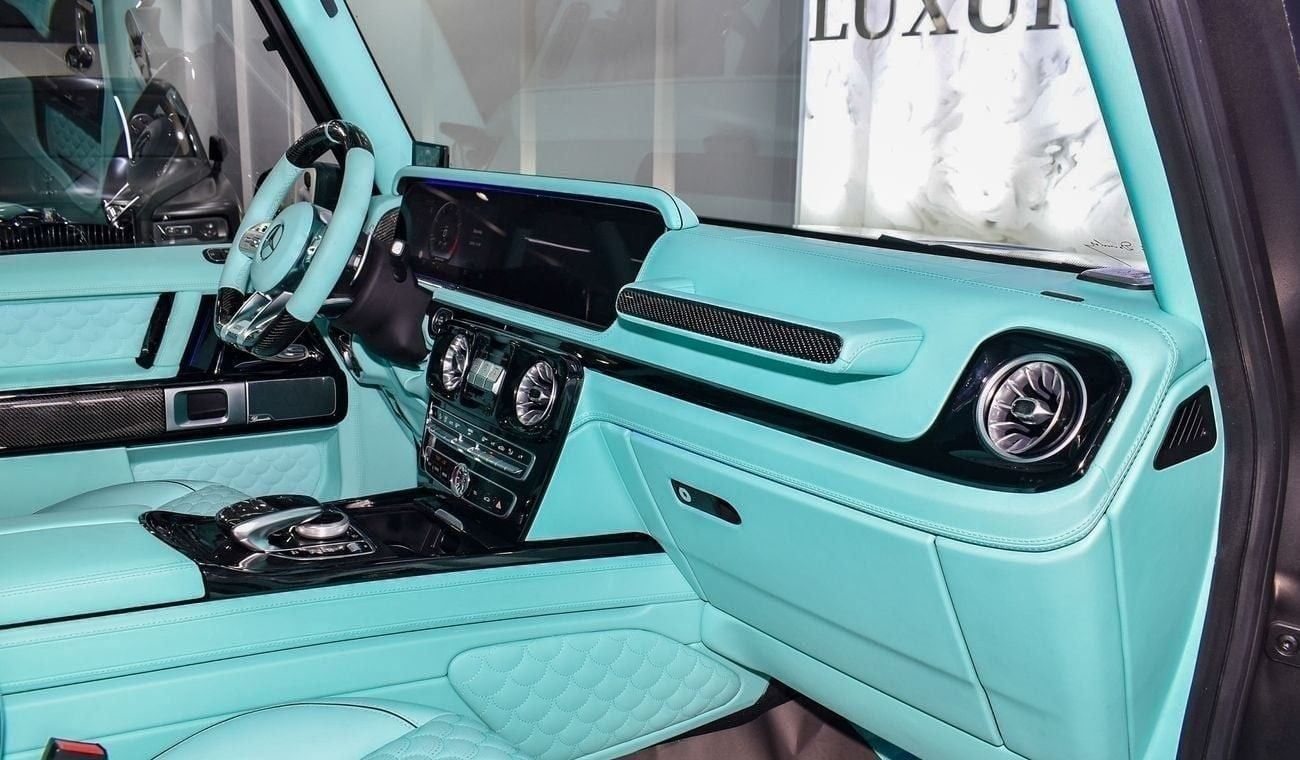 Mercedes-Benz G 63 AMG MERCEDES-BENZ G-63 2020 FULL CARBON.SATIN BLACK EXTERIOR, TIFFANY BLUE INTERIOR. IN EXCELLENT CONDIT
