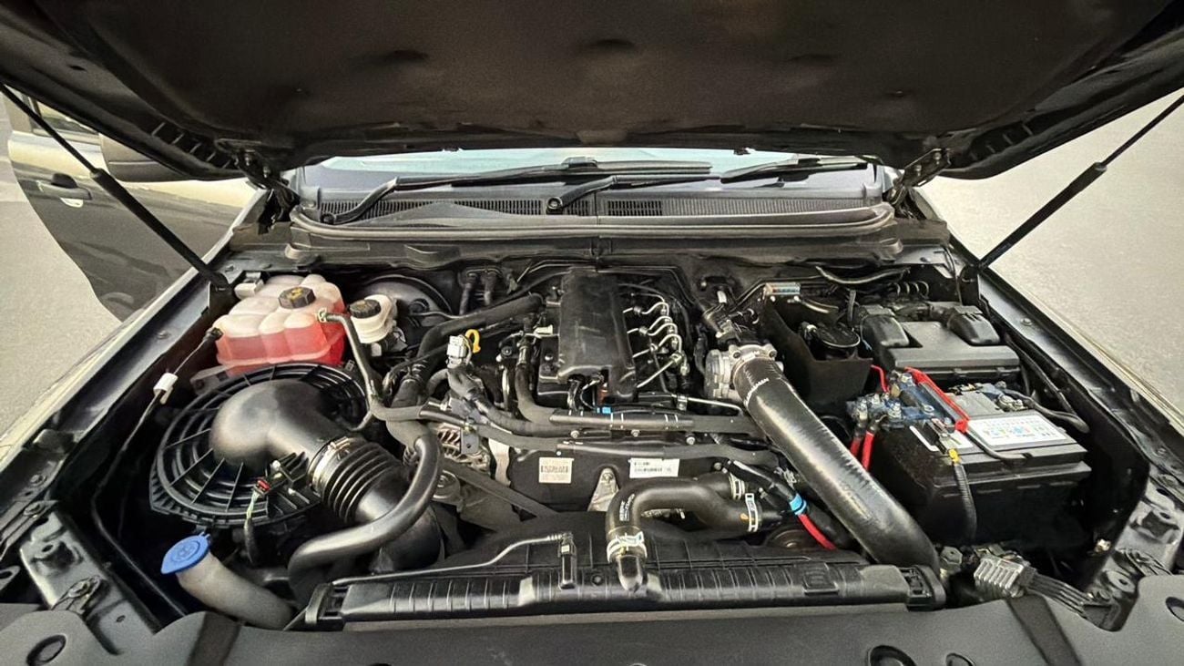 Ford Ranger RAPTOR BODY KIT INSTALLED | SMART CAB | 3.2L DIESEL | AUTOMATIC TRANSMISSION | LEATHER SEATS |