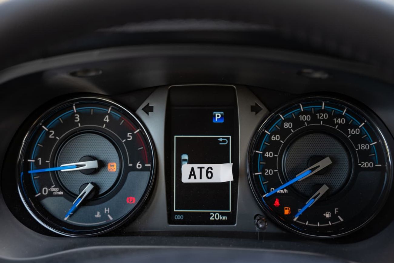 تويوتا هيلوكس 2.8L GD Adventure | Double Cabin Pickup | Automatic | Four Wheel drive | Diesel | 5 Seats | 4 Door