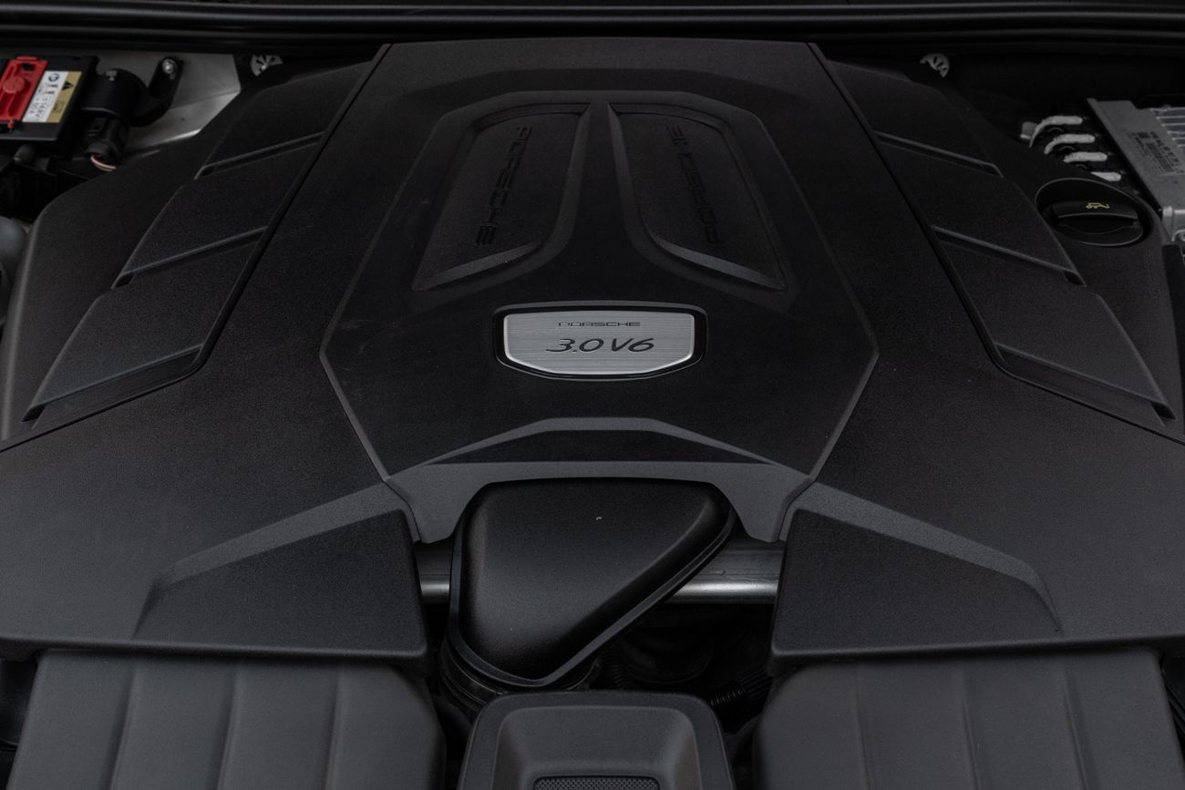 بورش كايان Cayenne Coupe | 4,113 P.M | 0% Downpayment | EXCELLENT CONDITION