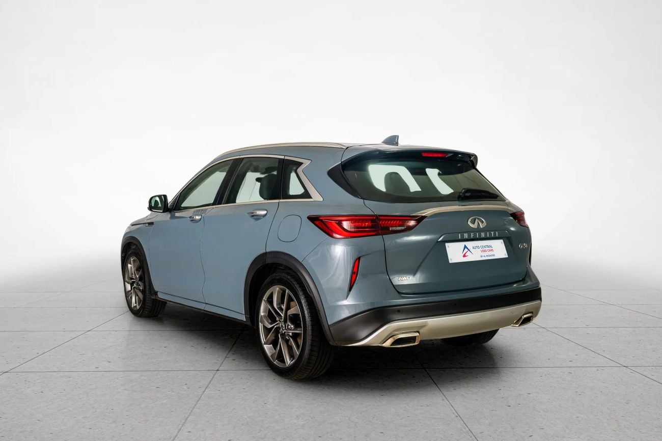 إنفينيتي QX50 LUXE 2.0