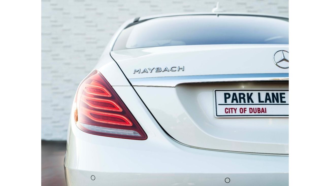Mercedes Maybach S600 Maybach CASH OFFER!! MAYBACH 600 • EXTREMELY LOW KMS • 6.0L TURBOCHARGED V12 • GCC SPEC • PRISTINE CONDITION