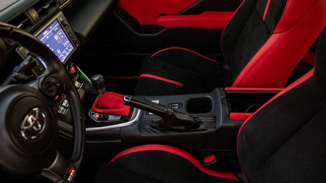 Toyota 86 GR 2.4L A/T 2-Door Coupe | 2022