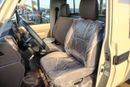 تويوتا لاند كروزر بيك آب Std 4.0L Single Cab Utility 4WD