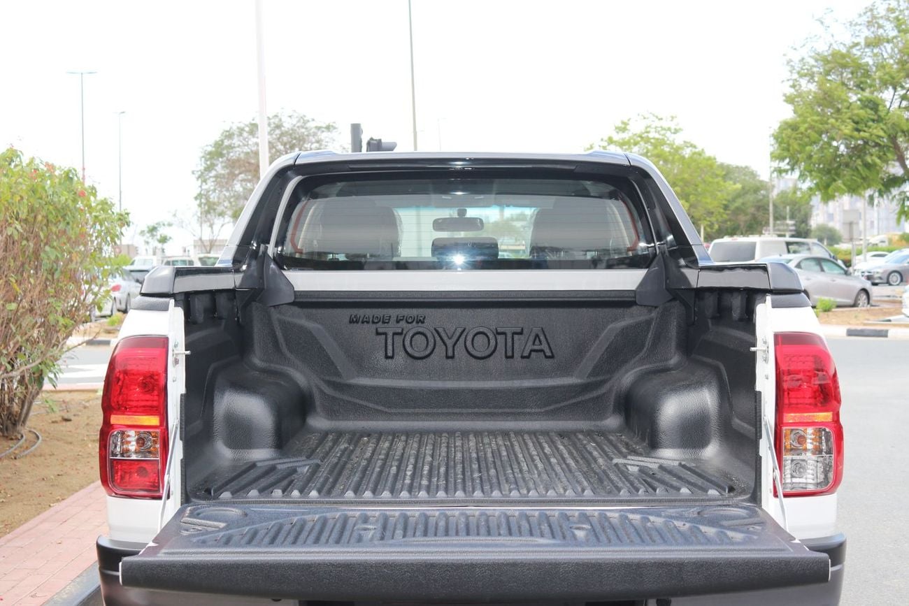 Toyota Hilux S GLX 2.4L 4WD A/T TOYOTA HILUX 2024 DIESEL FULL OPTIONS 4X4