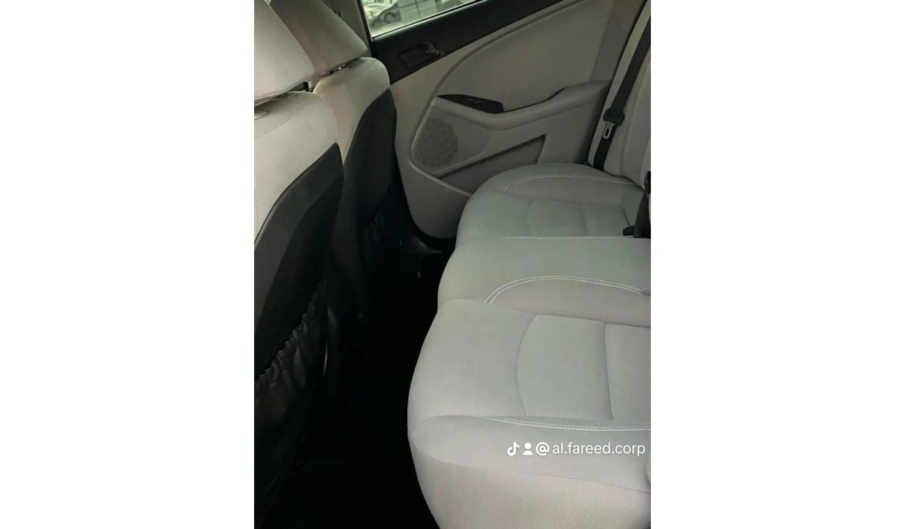 Kia Optima LX 2.4L In excellent condition and requires no expenses