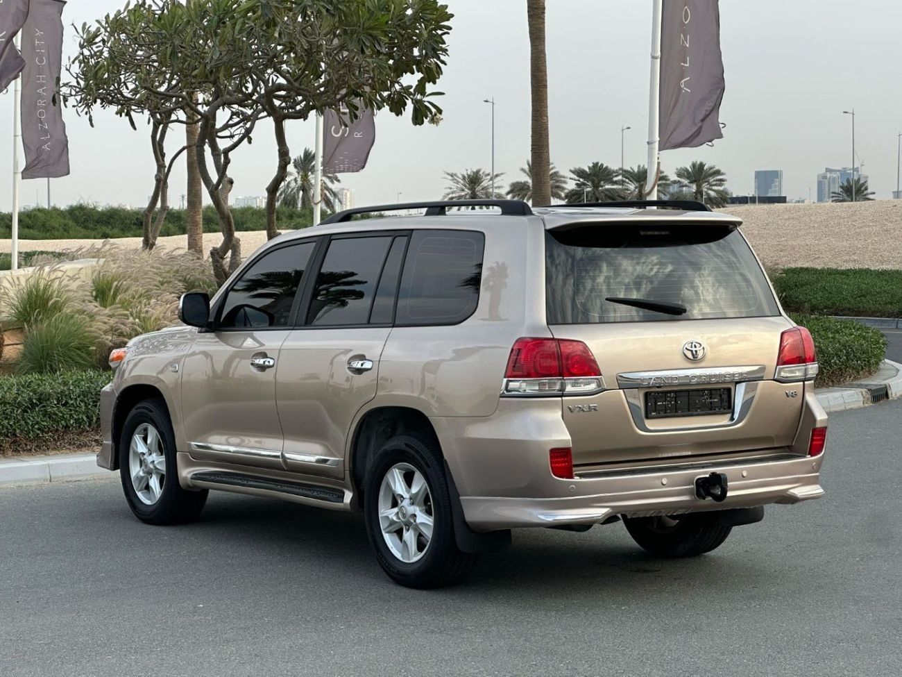 تويوتا لاند كروزر