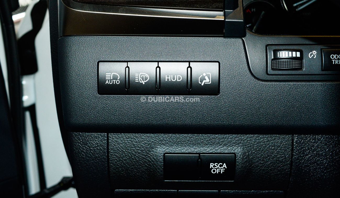 Lexus LX 570 Black Edition S