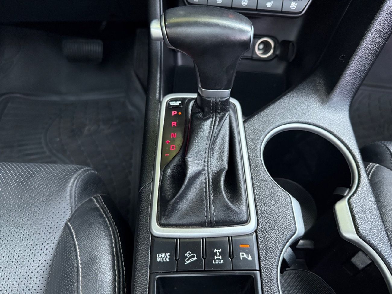 Kia Sportage LX Top 2.4L