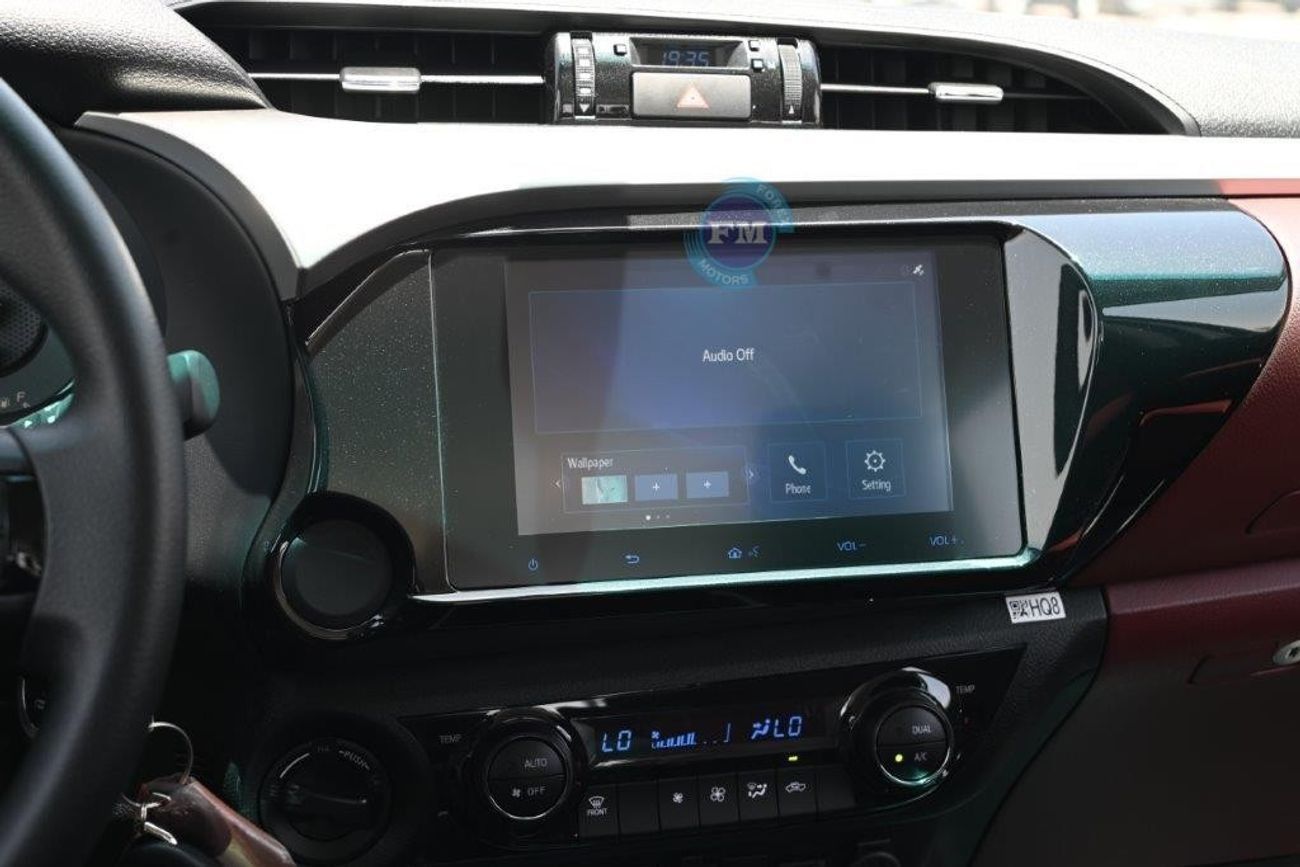 Toyota Hilux Double Cab SR5 2.7L Petrol 4WD 5 Seater Manual