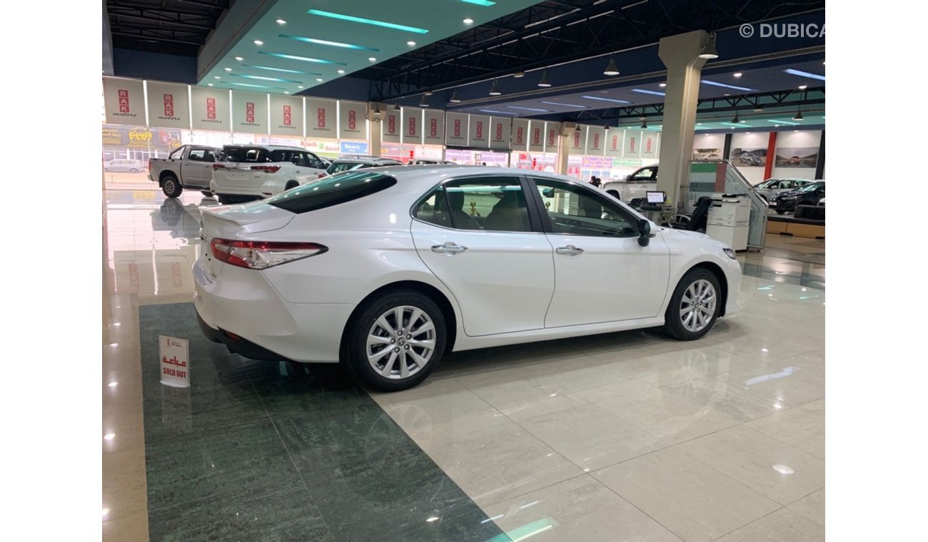 Toyota Camry V4 full option MY2020 ( Warranty 7 Years & Services )