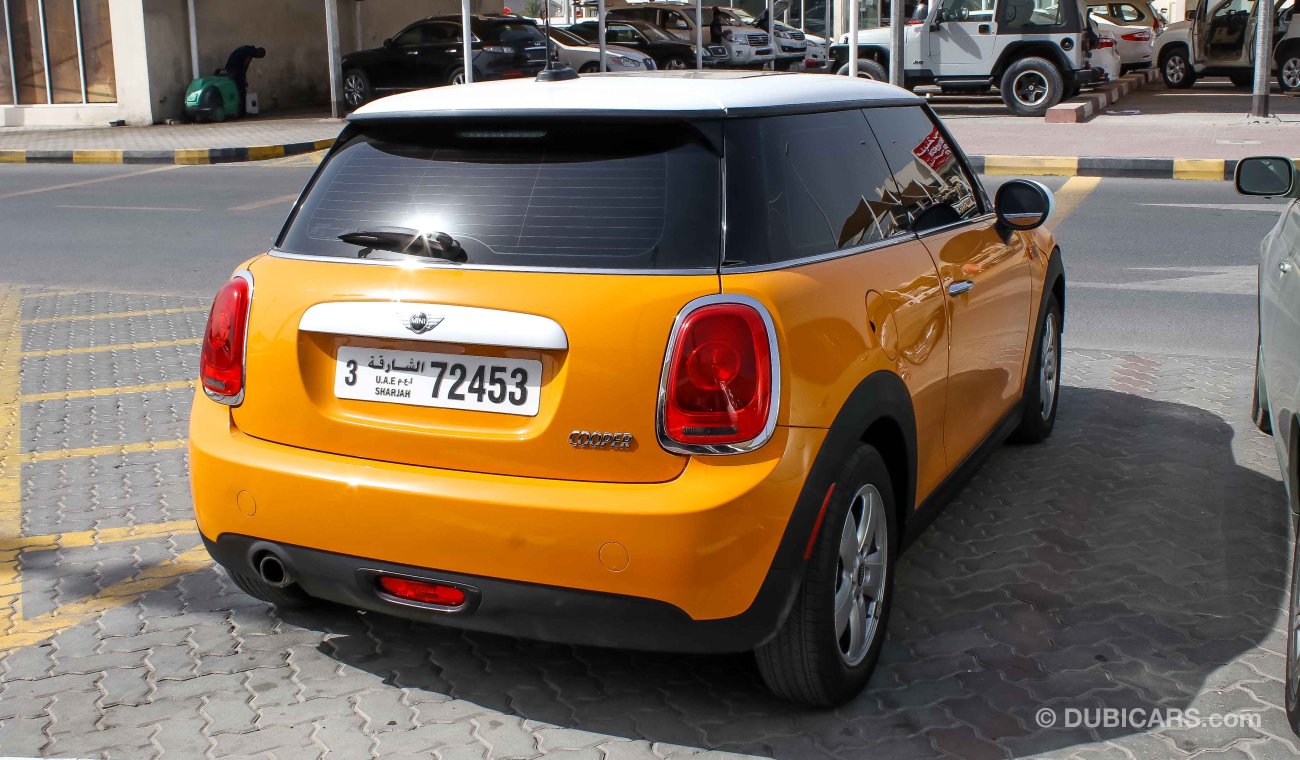 Used Mini Cooper 2015 for sale in Dubai 208308
