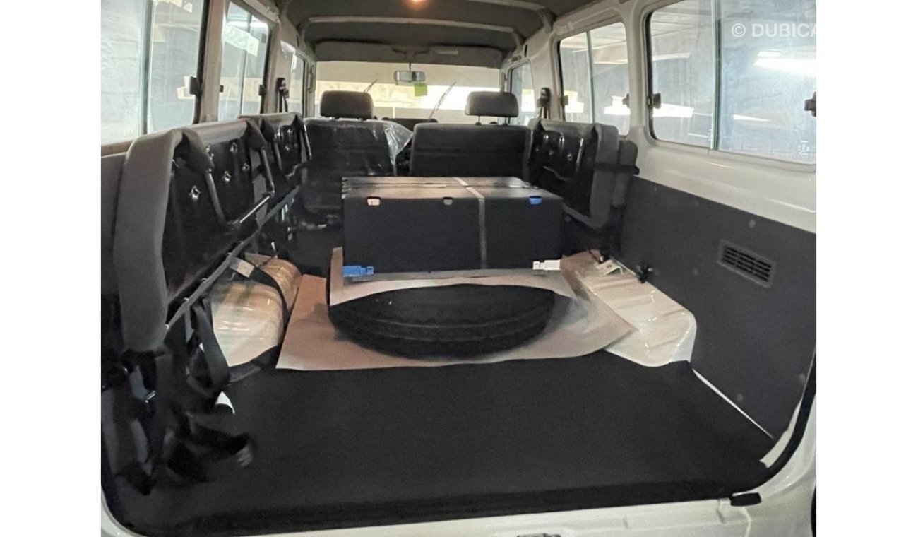 تويوتا لاند كروزر 70 2023 YM LC 78 4.5 DSL 3 DOOR HTOP