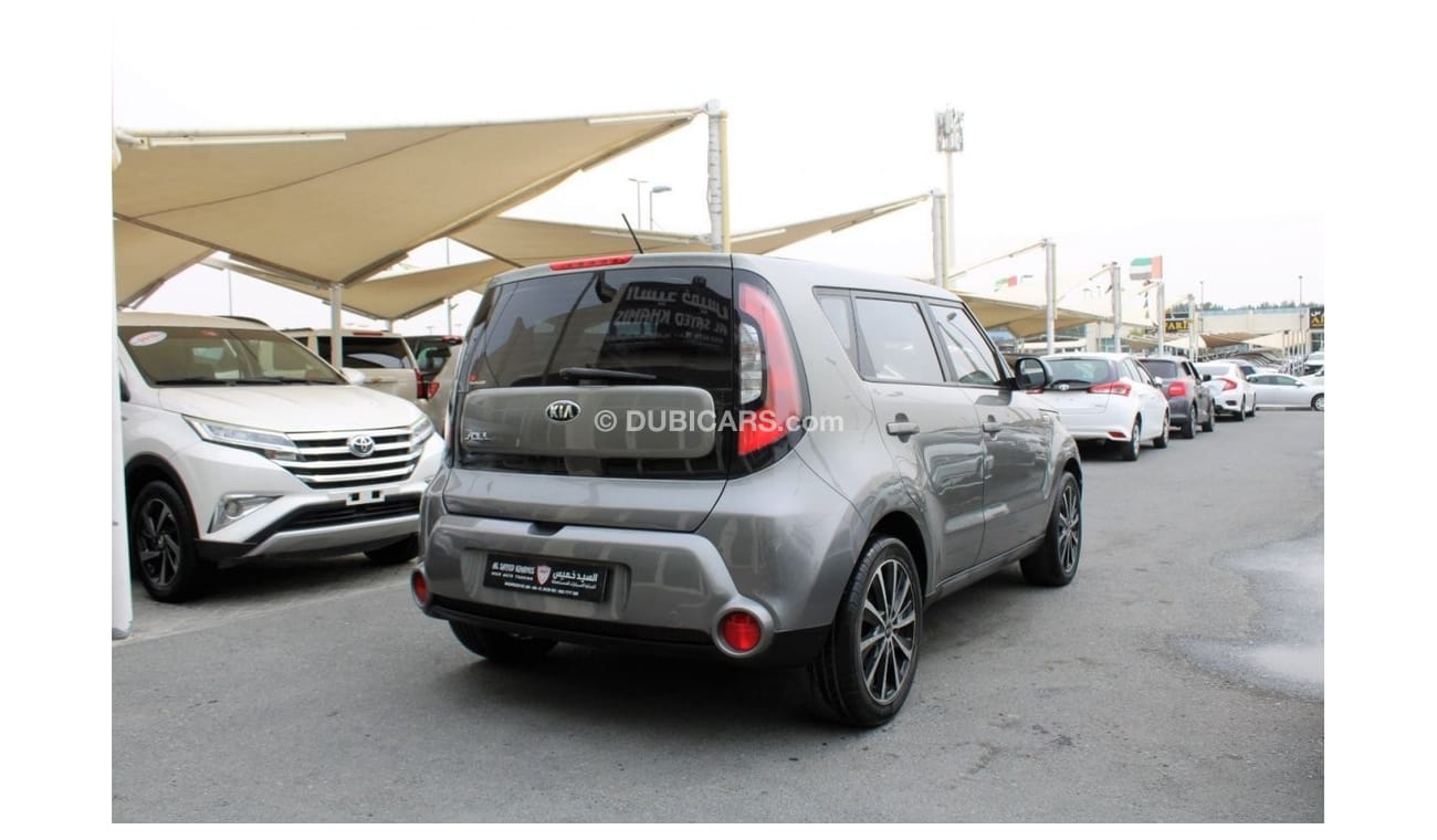 Kia Soul EX ACCIDENTS FREE - GCC - ENGINE 1600 CC - PERFECT CONDITION INSIDE OUT