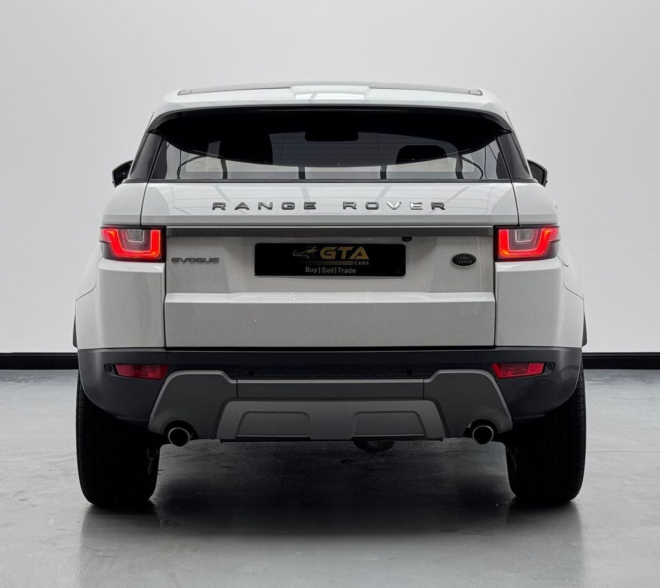 Land Rover Range Rover Evoque 2019 Range Rover Evoque SE, Range Rover Service History, 1 Year Warranty, GCC