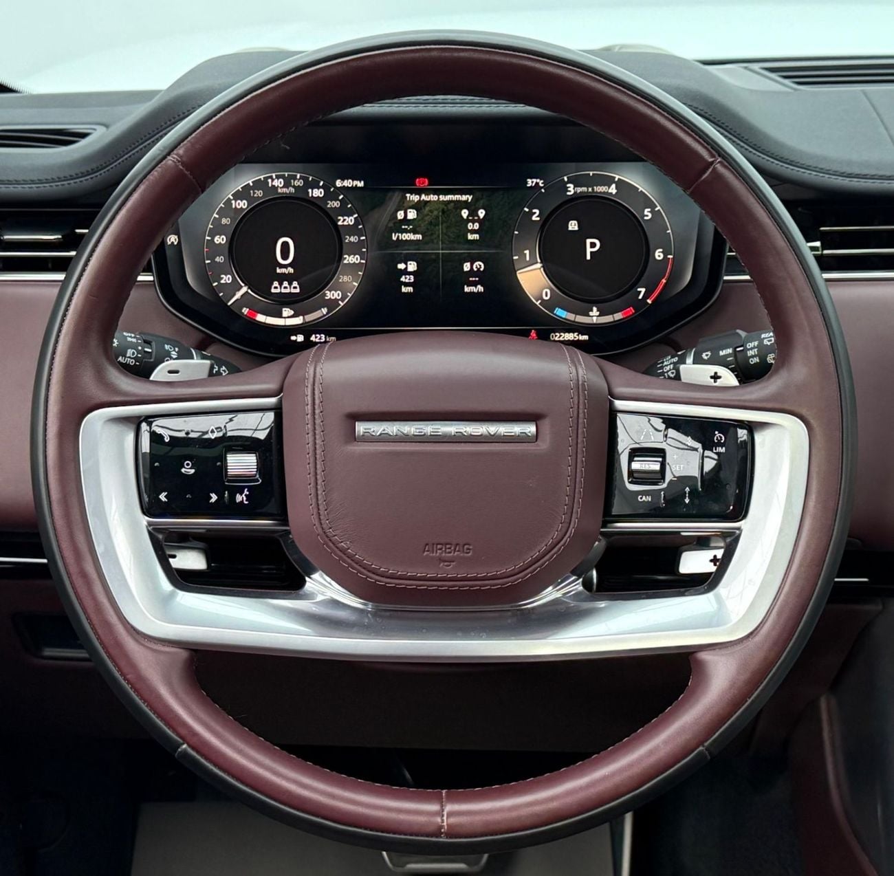 Land Rover Range Rover HSE P530 4.4L 2023 Range Rover Vogue P530 HSE, 2028 Range Rover Warranty + Service Pack, GCC