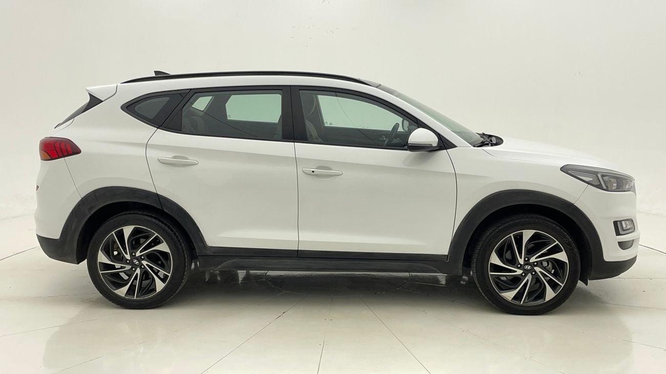 هيونداي توسون GL PLUS 2 | بدون دفعة مقدمة | اختبار قيادة مجاني للمنزل