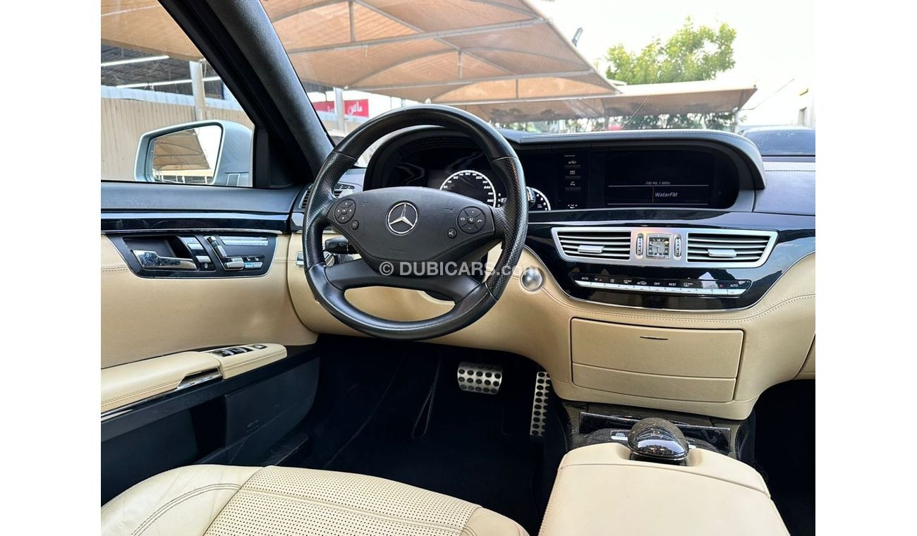 Mercedes-Benz S 63 AMG Mercedes S 63 AMG   Model: 2010 Walked: 87,000 Price: 50,000 dirhams Gulf specifications, full optio