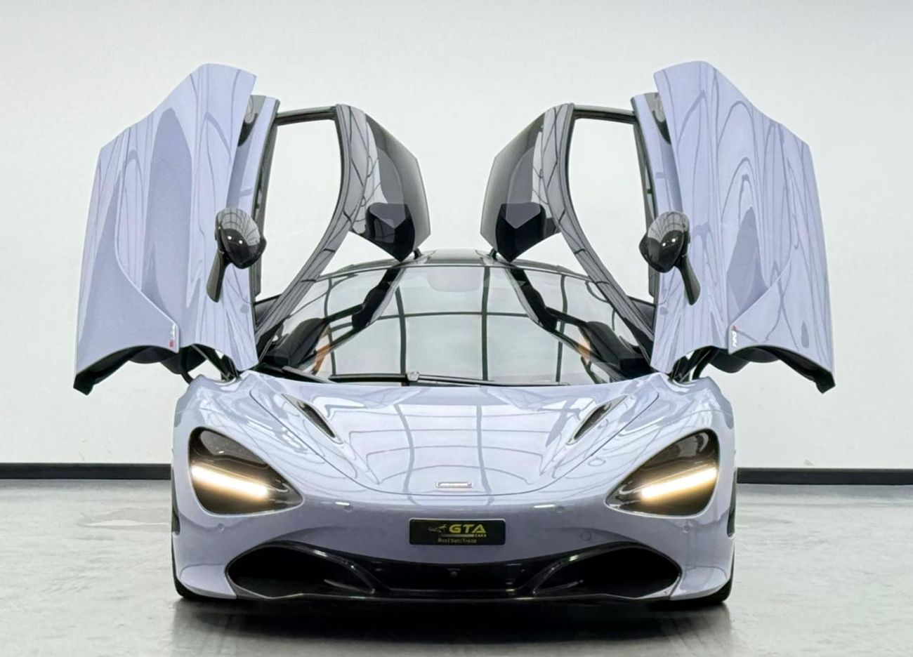 McLaren 720S LUXURY 2018 McLaren 720S Luxury, McLaren Warranty+Service Contract+Full Service History, GCC