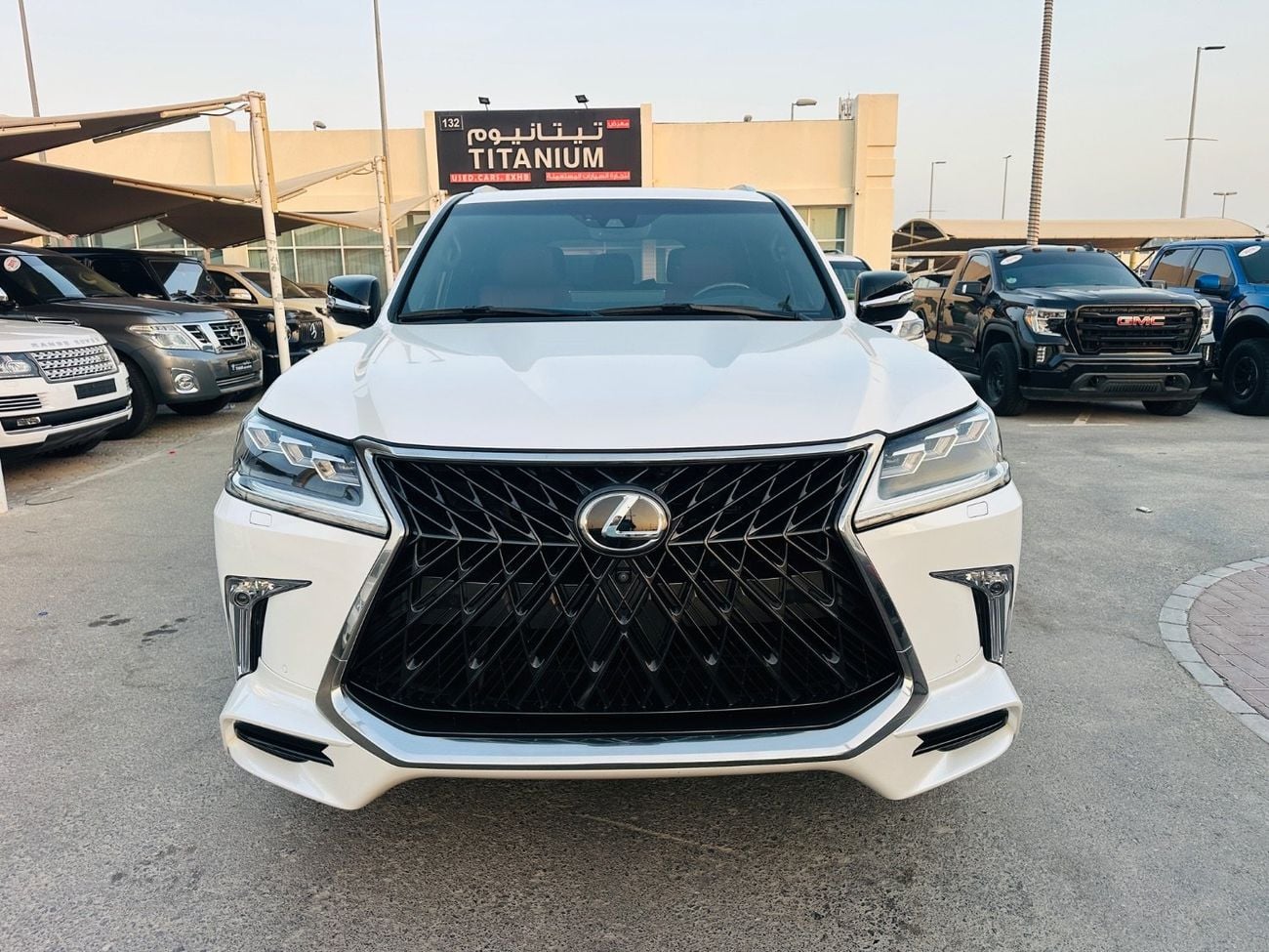 Lexus LX570 SIGNATURE