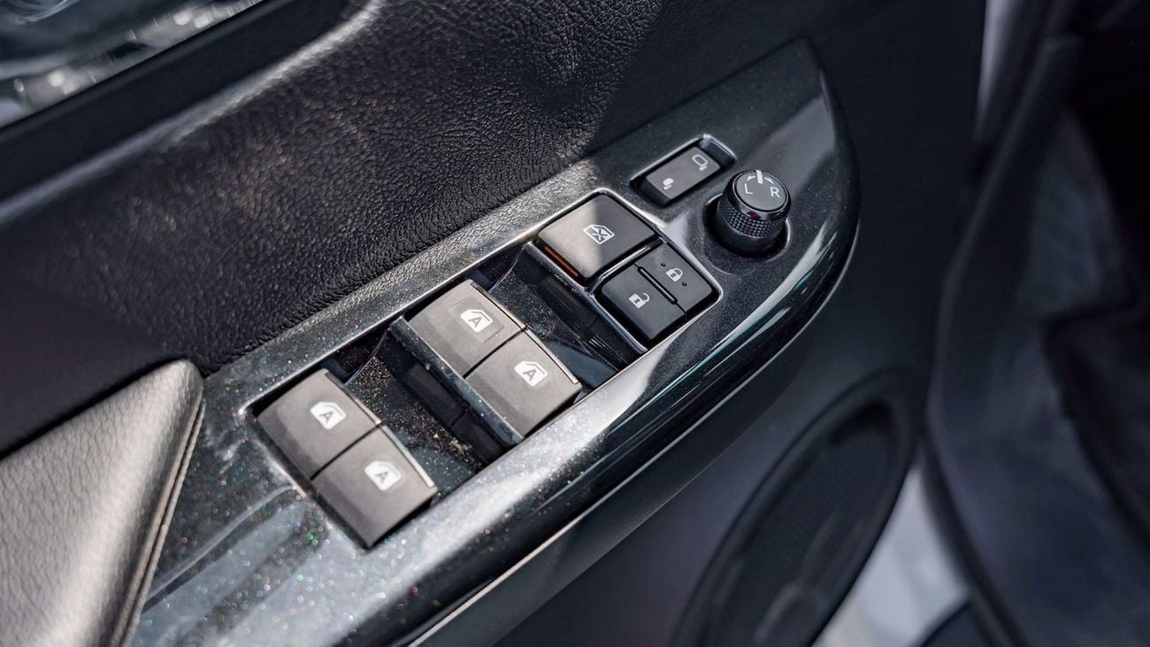 Toyota Hilux 2025 Toyota Hilux Adventure SR5 4.0L AT Petrol (White-Black)