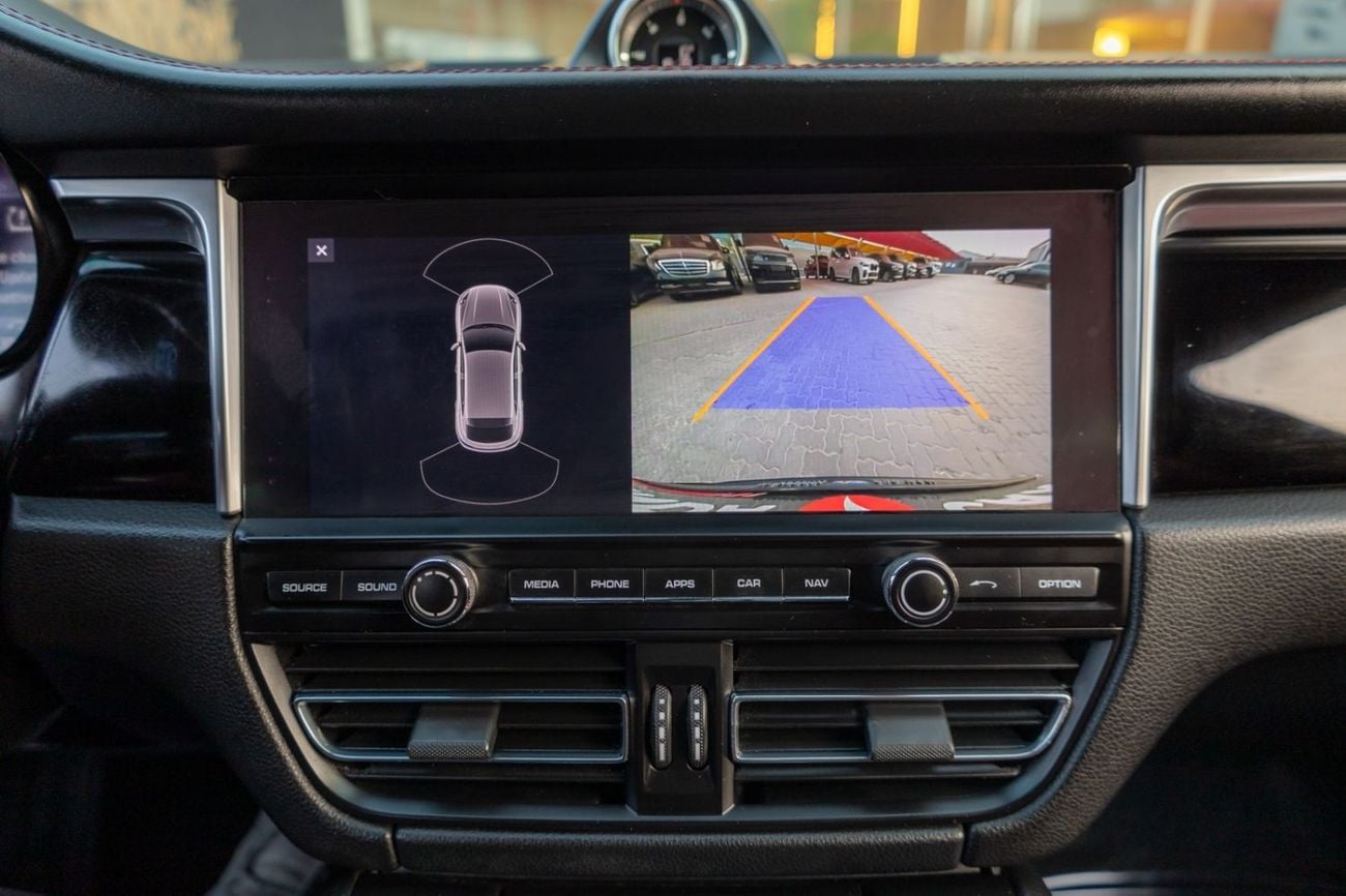 Porsche Macan Macan