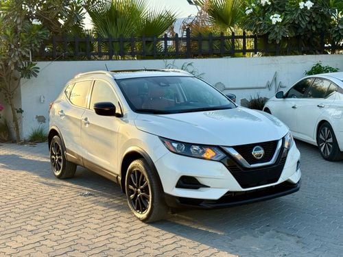 Nissan Qashqai MOONROOF FULL OPTION