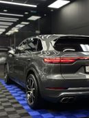 Porsche Cayenne Turbo 4.0L (545 HP)