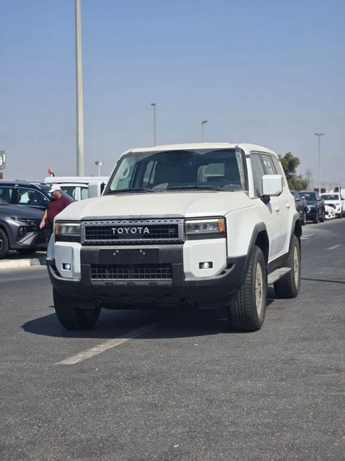 Toyota Prado 2.8L DEISEL A/T 7 SEATER GCC SPECIFICATION
