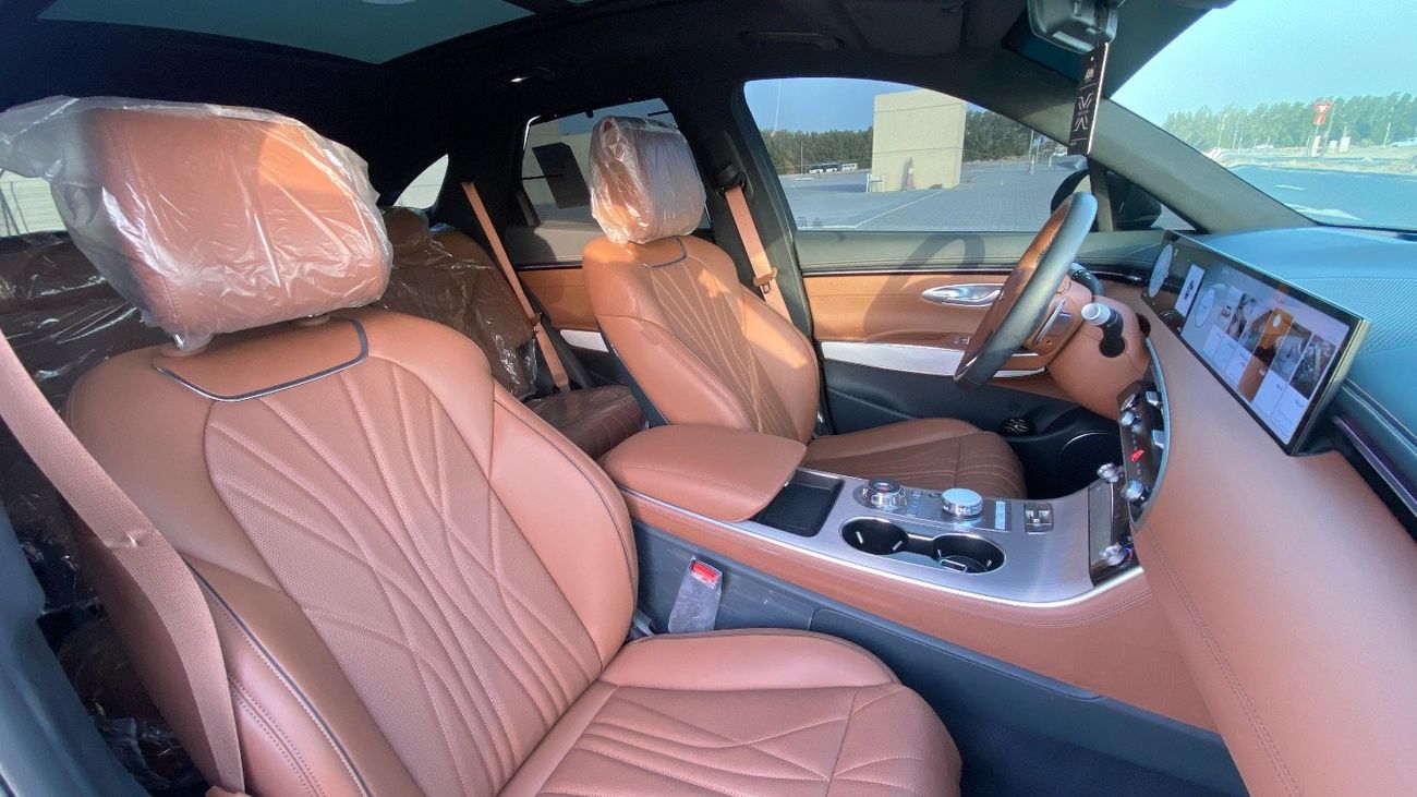 Genesis GV70 2.5T Premium AWD