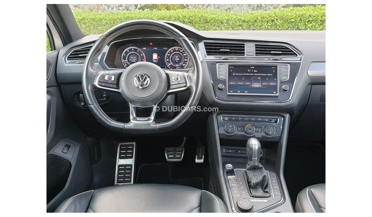 Volkswagen Tiguan R-Line Volkswagen Tiguan GCC 2017 Full Option - 2Keys - Perfect Condition