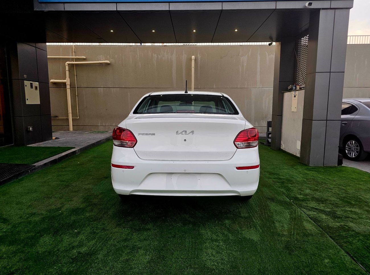 Kia Pegas EX GCC/ LOW MILEAGE/ LADY DRIVEN