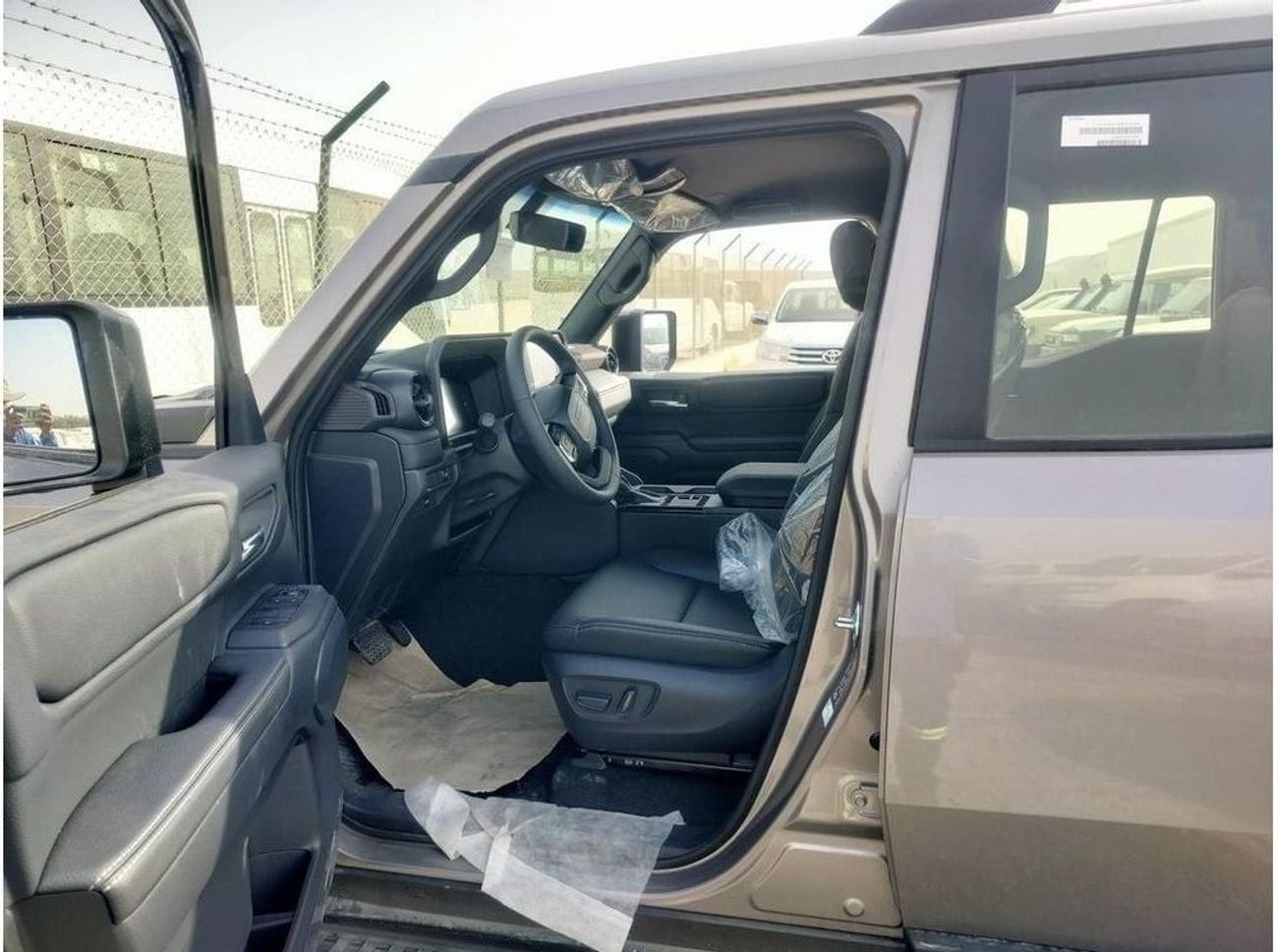 تويوتا برادو PRADO LIMITD 2.8L TURBO DIESEL | 2024 | 0 KM | 03 YEARS WARRANTY