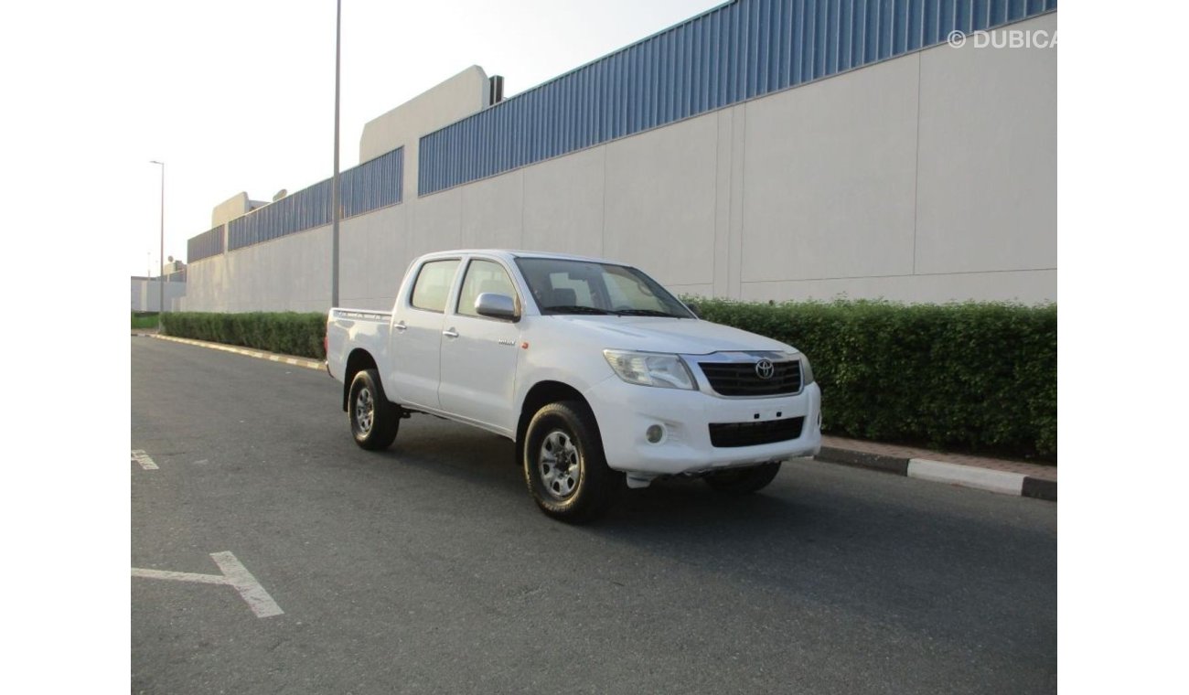 Toyota Hilux TOYOTA HILUX 2012 DIESEL 4X4 GULF SPACE