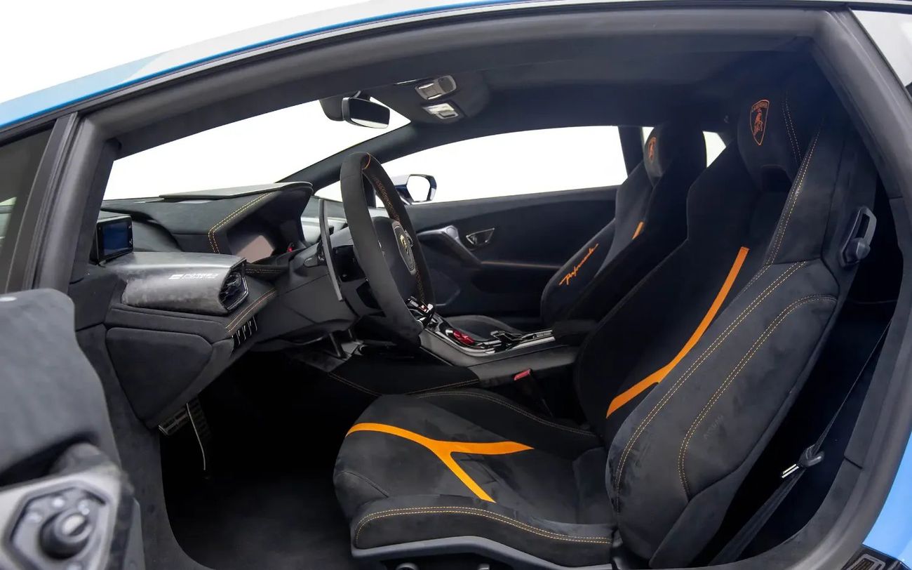 لامبورغيني هوراكان Performante - Japanese