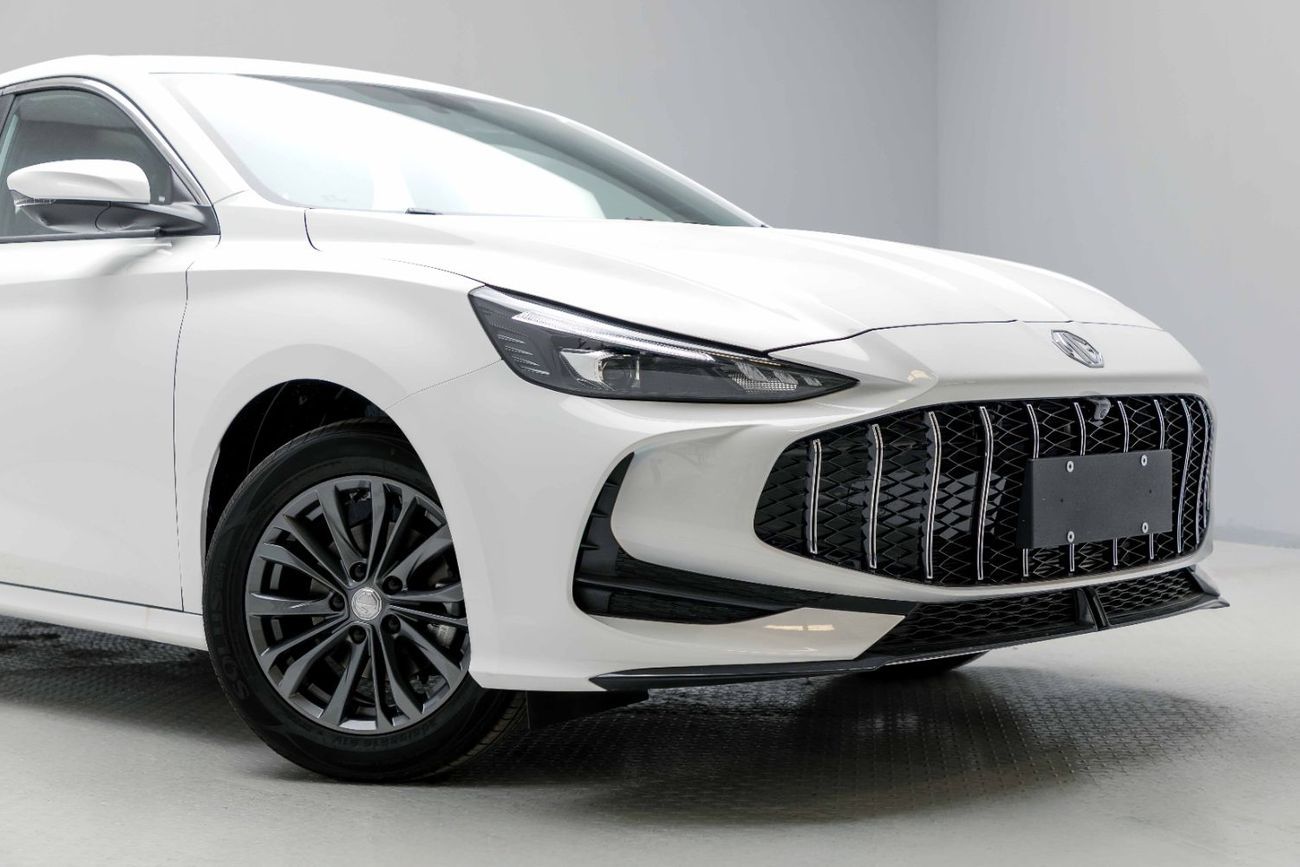 MG 5 Global Luxury 1.5L - White Inside Black | Export Only