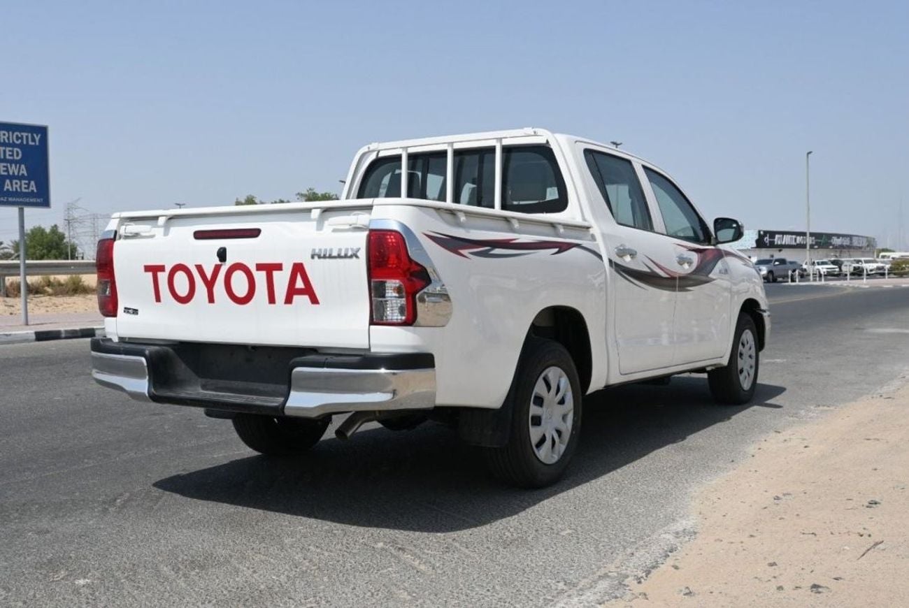 تويوتا هيلوكس TOYOTA HILUX 2.4L DIESEL 4X2 MODEL 2023