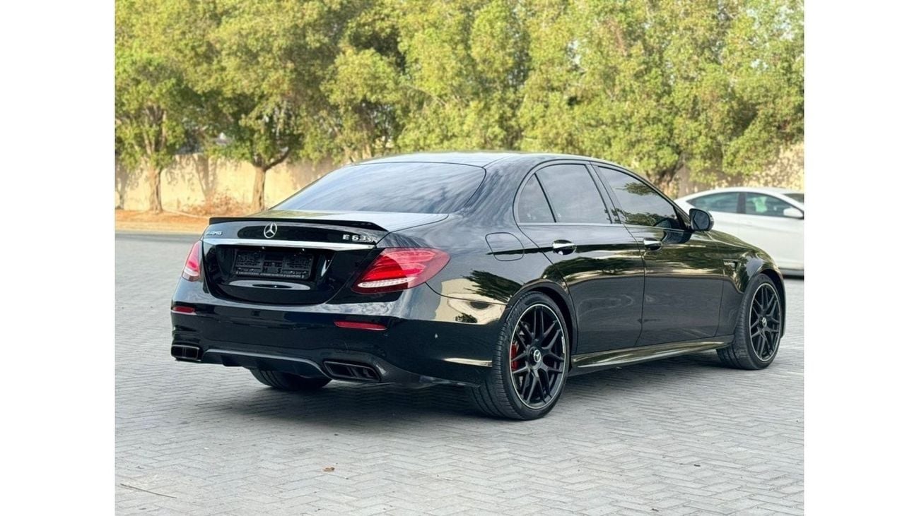 Mercedes Benz E63 AMG Std