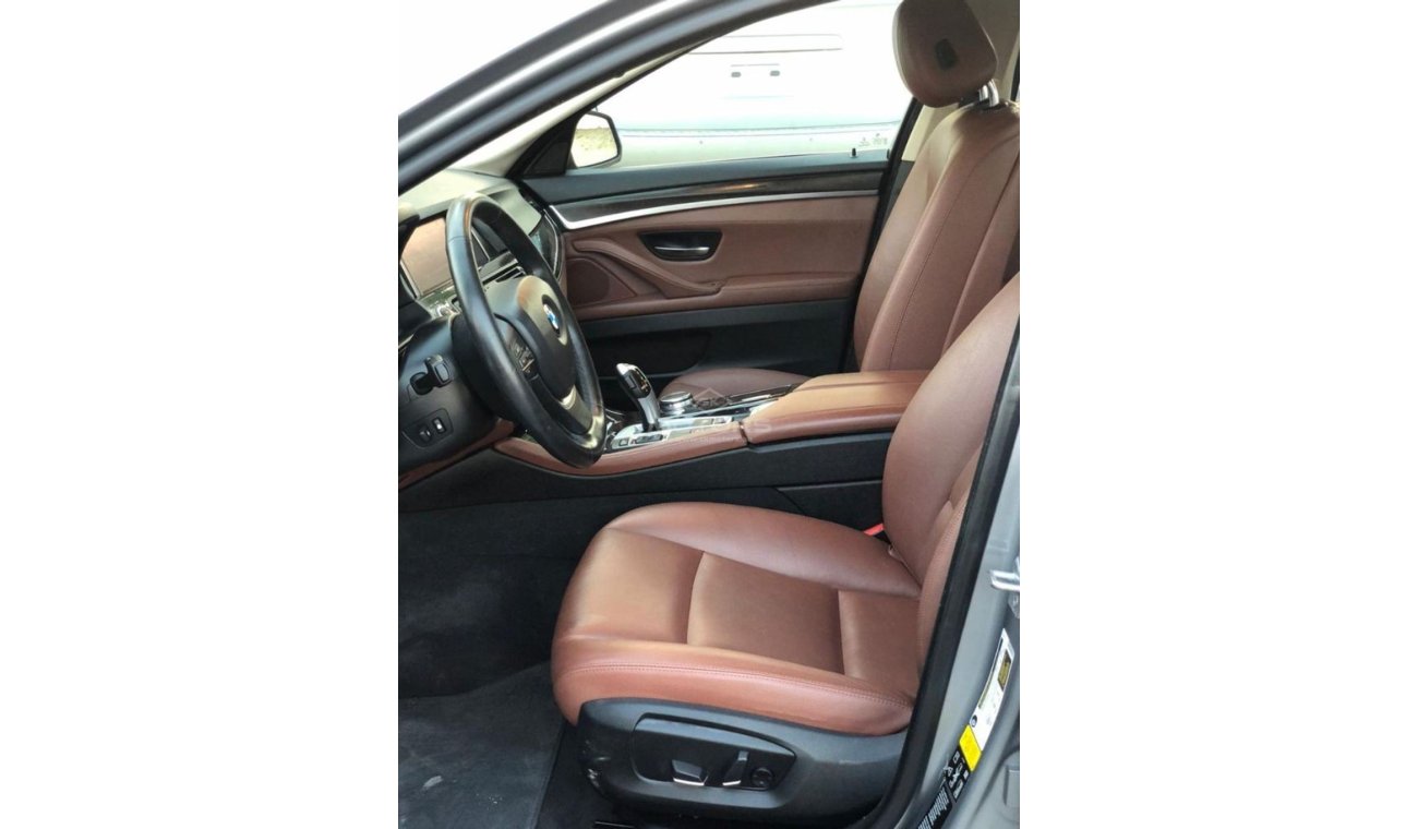 بي أم دبليو 528 i-Series-DVD-SUNROOF-POWER SEATS-ALLOY RIMS-CRUISE-LEATHER SEATS-NAVIGATION-REAR CAMERA